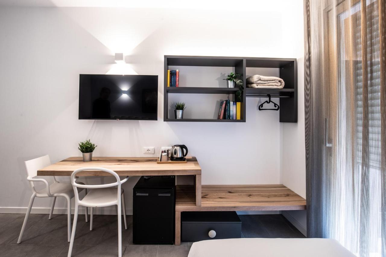 Sei Garda Apartments Peschiera del Garda Eksteriør bilde