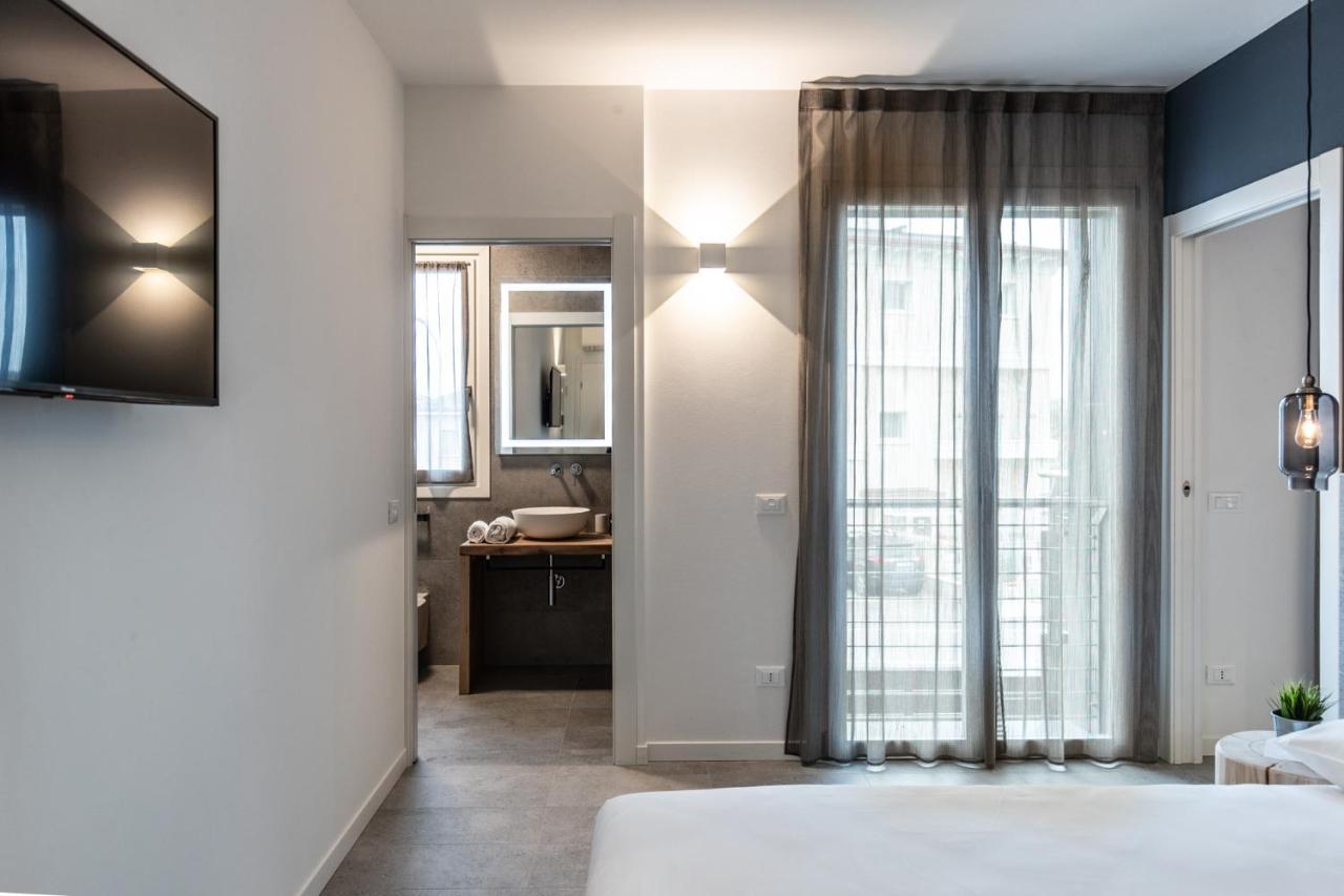 Sei Garda Apartments Peschiera del Garda Eksteriør bilde