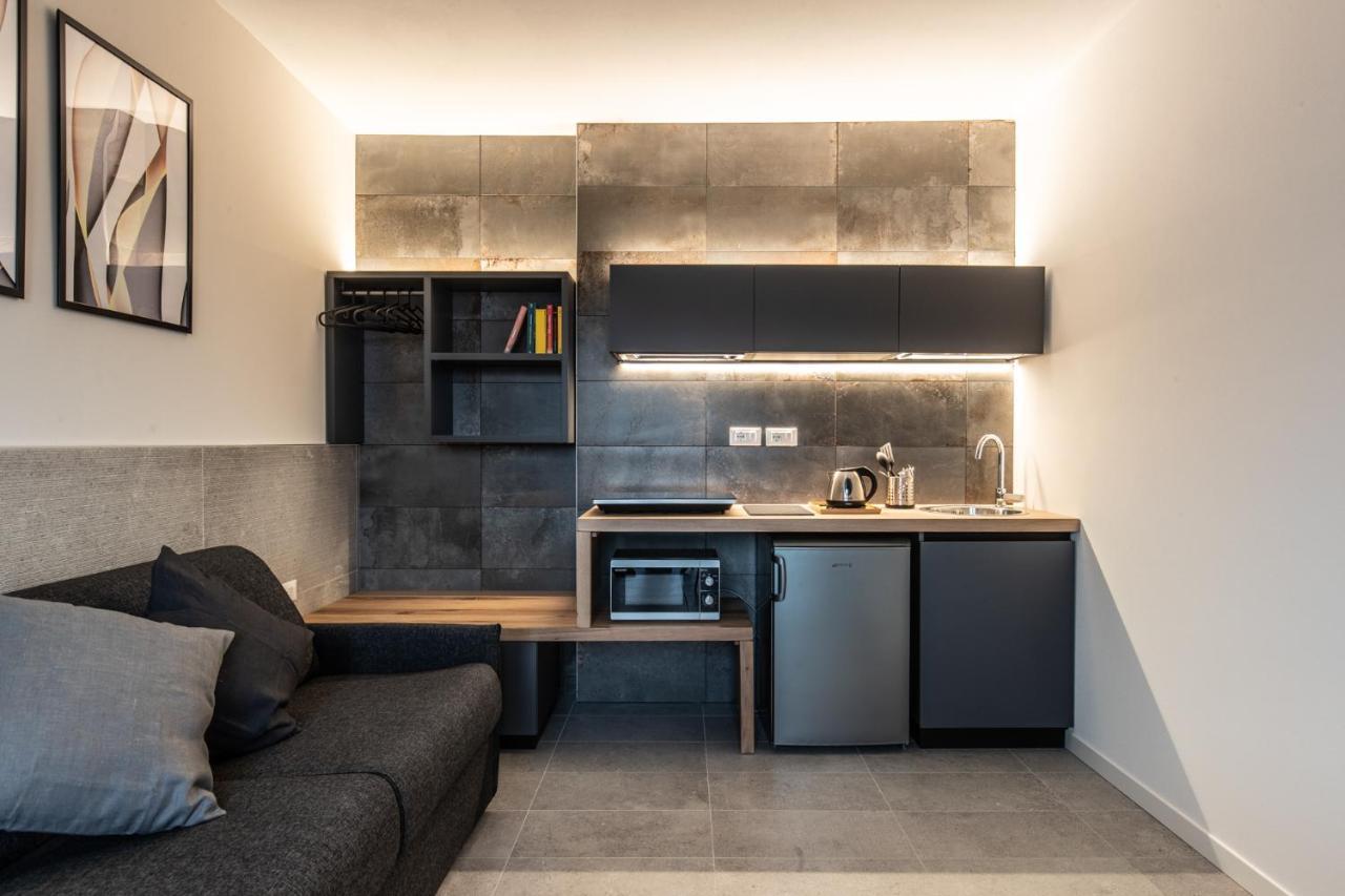 Sei Garda Apartments Peschiera del Garda Eksteriør bilde