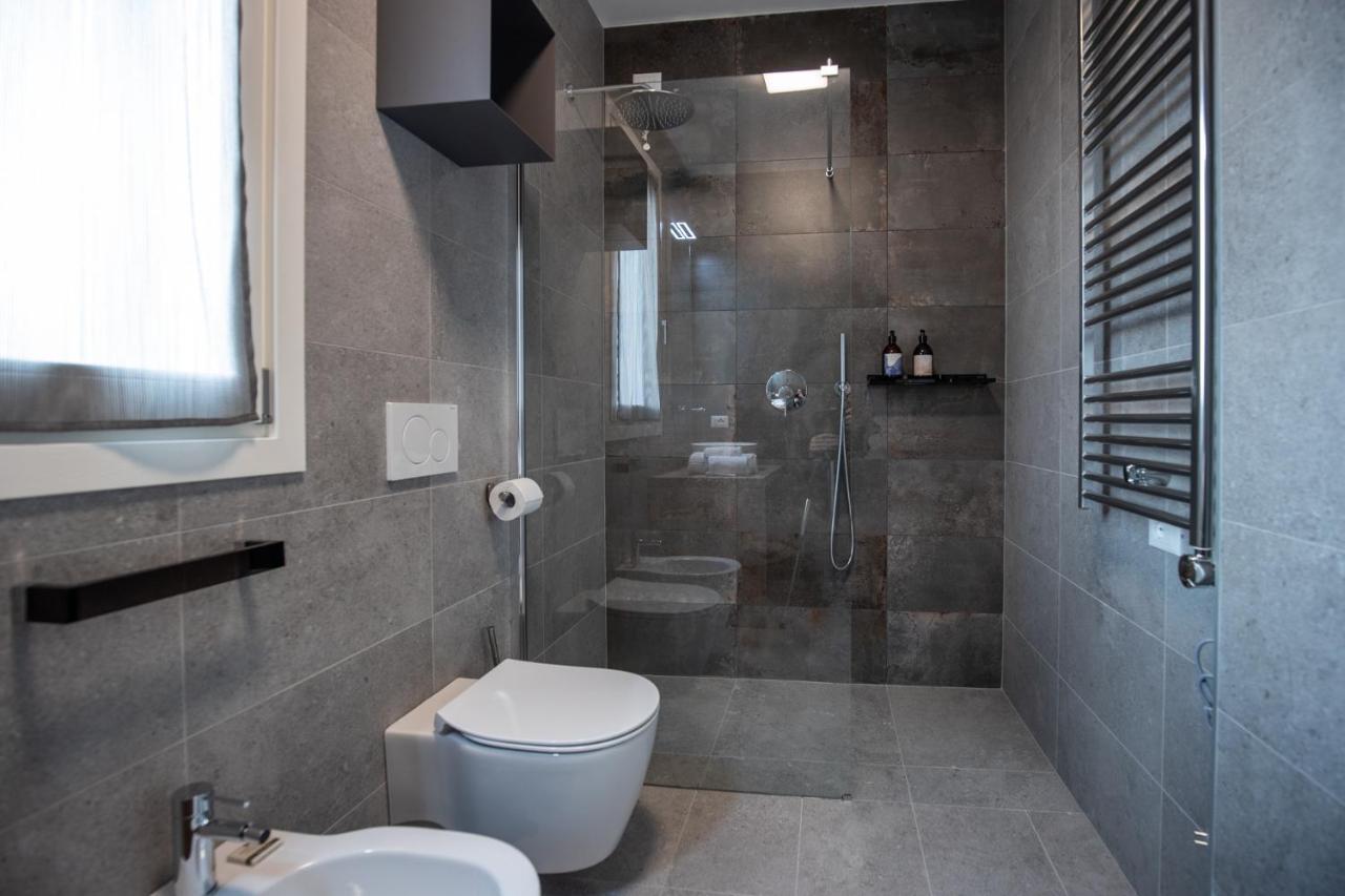 Sei Garda Apartments Peschiera del Garda Eksteriør bilde